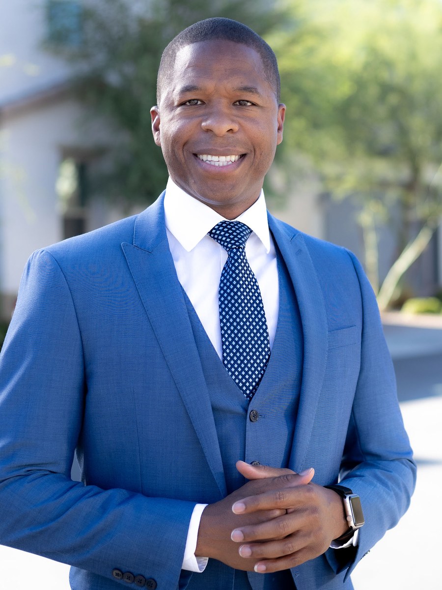 Arthur Loring, Las Vegas luxury real estate advisor